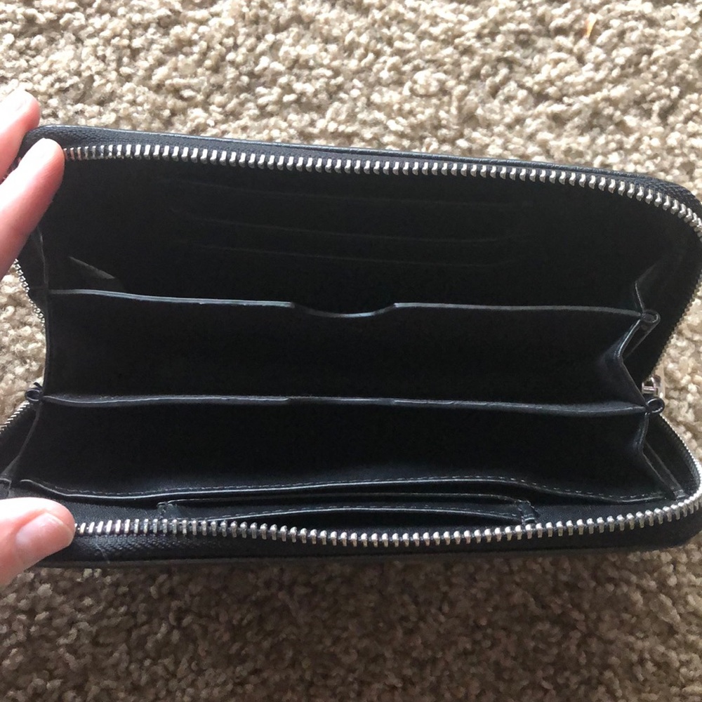 Wallet - Picture 2 of 2